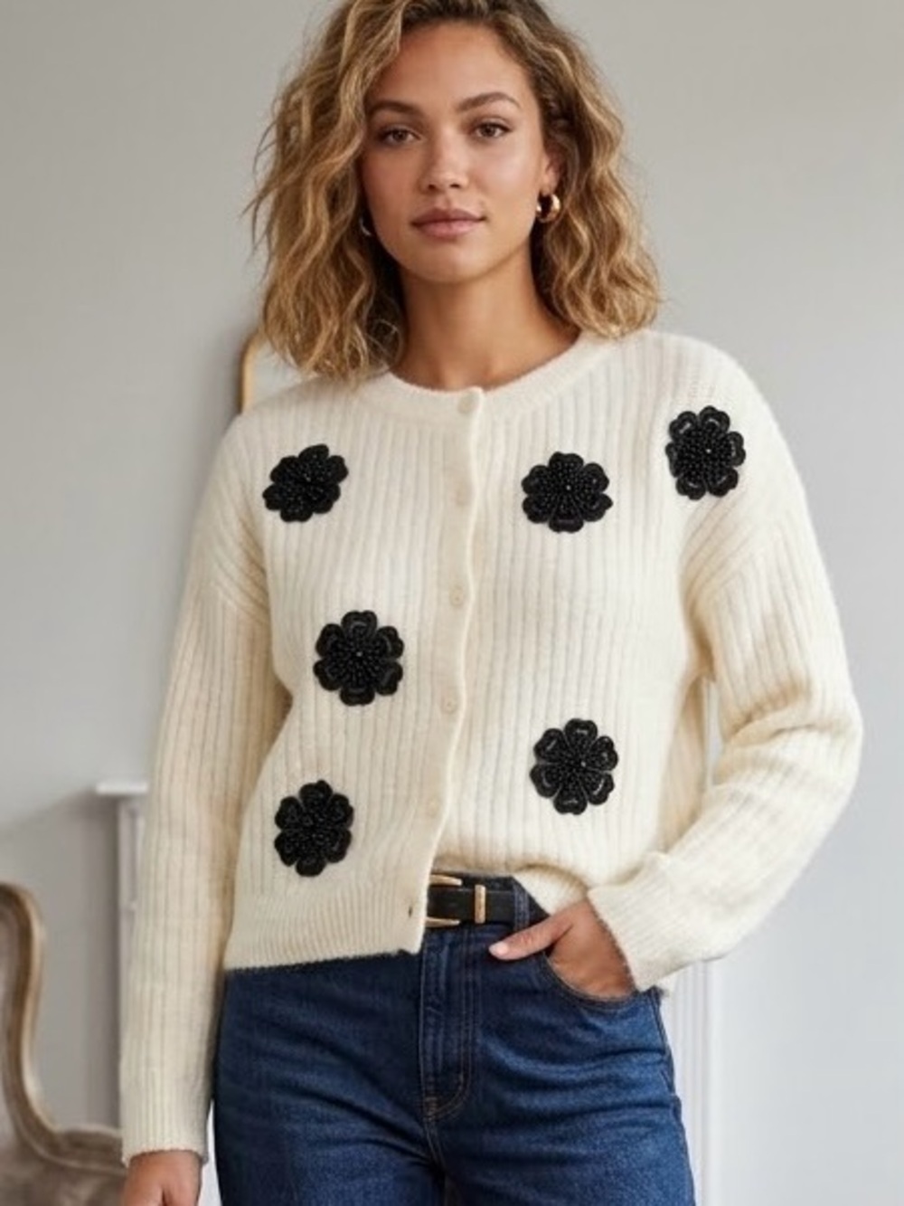 Francesca's Cream Fuzzy Ribbed Knit Beaded Floral Cardigan Sweater Size Large